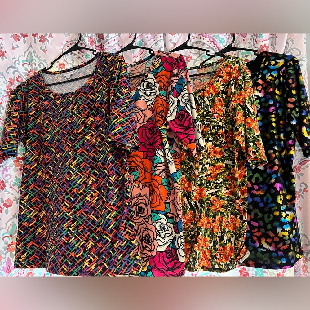 LOT OF 4 EUC XL LuLaRoe Gigi Tops